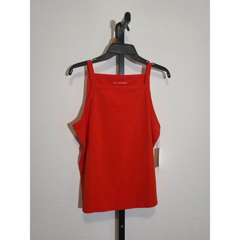 Free assembly square neck tank XL